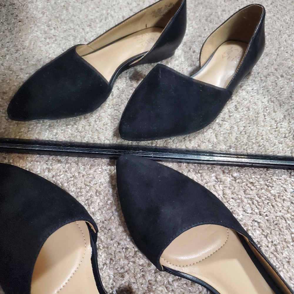 Naturalizer ballerinas